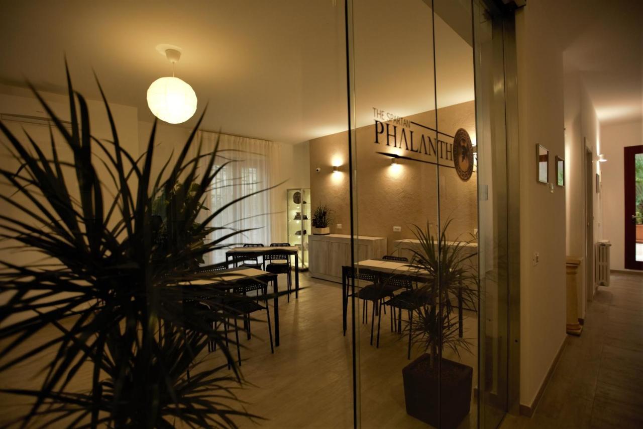 Bed and Breakfast Phalanthos Taranto Exterior foto