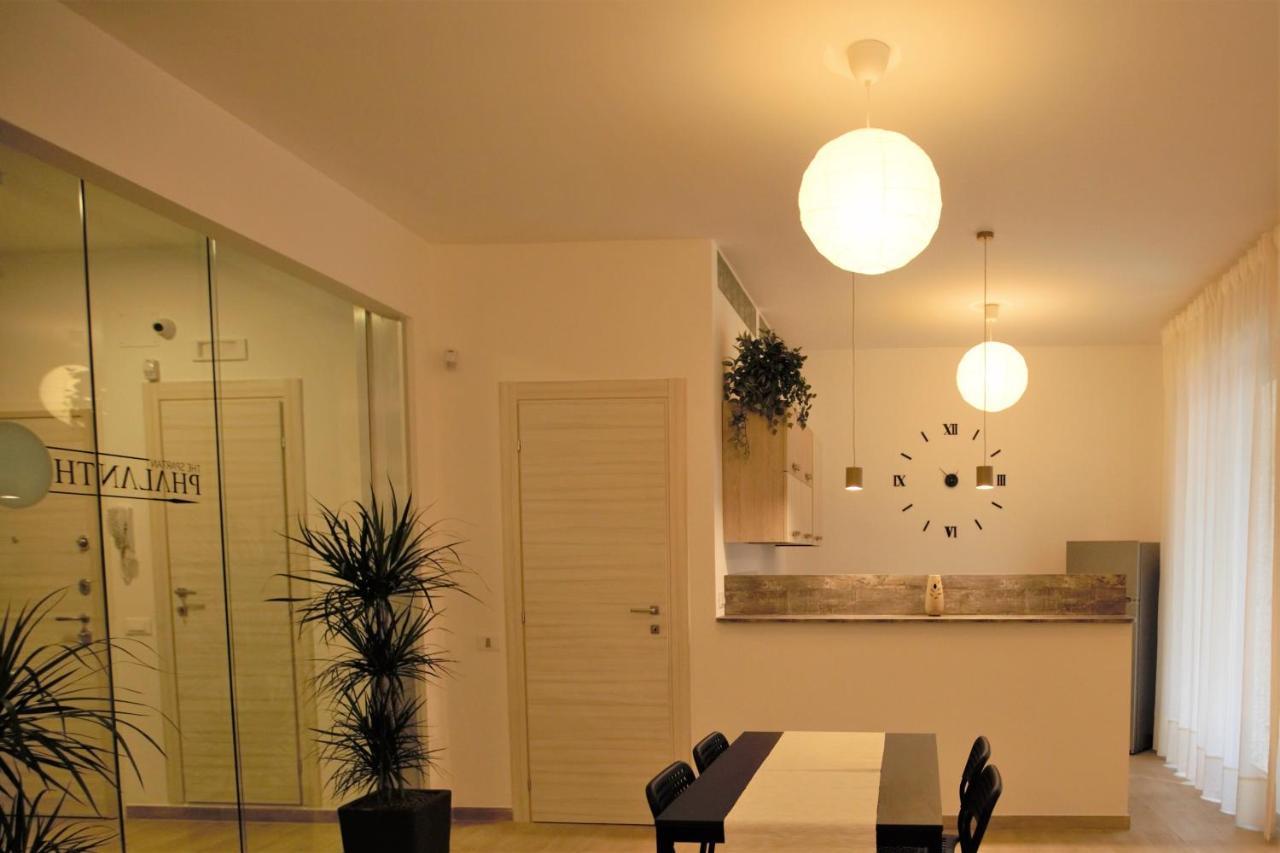 Bed and Breakfast Phalanthos Taranto Exterior foto
